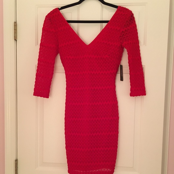 guess red dress 2019